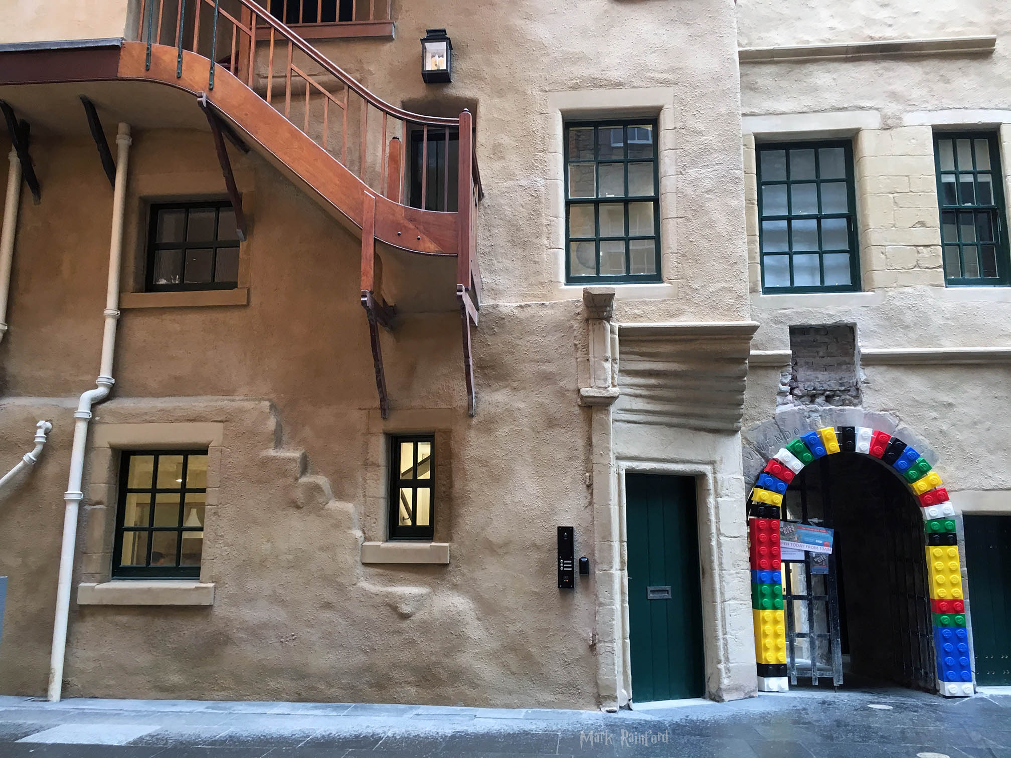 Riddle's Court With Lego