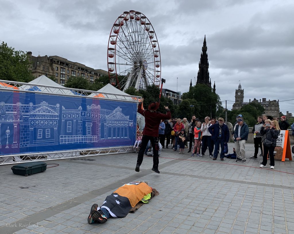 Edinburgh Fringe Festival Street Performer 2019